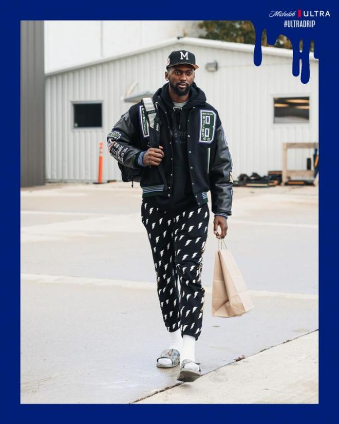 拿手的潜行 拿手的潜行